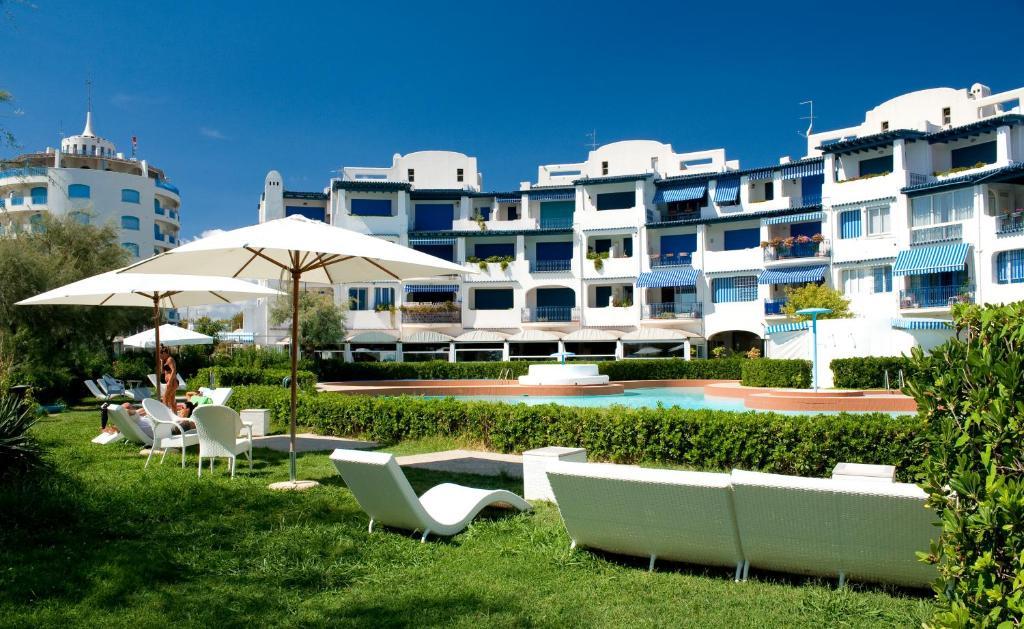 Portoverde Beach Apartments Misano Adriatico Exterior foto